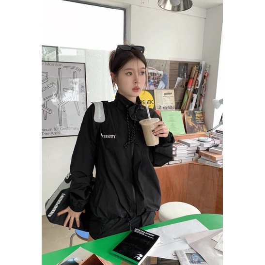 Set áo gió & chân váy gió