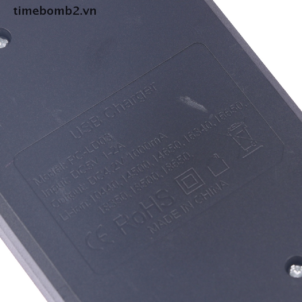 Bộ Sạc Nhanh 4 Cổng 18650 / 14500 Có Dây Cáp Loại 4.2V Lithium