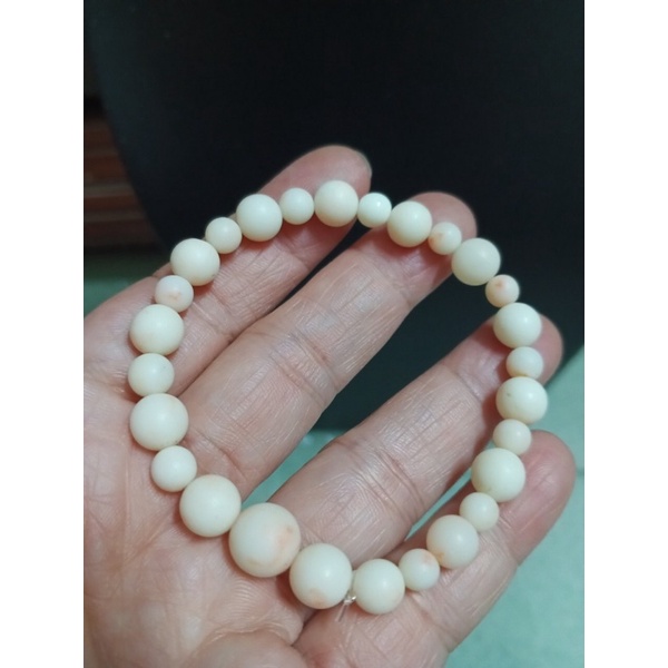 Vòng tay san ho trắng Hồng nhạt si tuyển Nhật