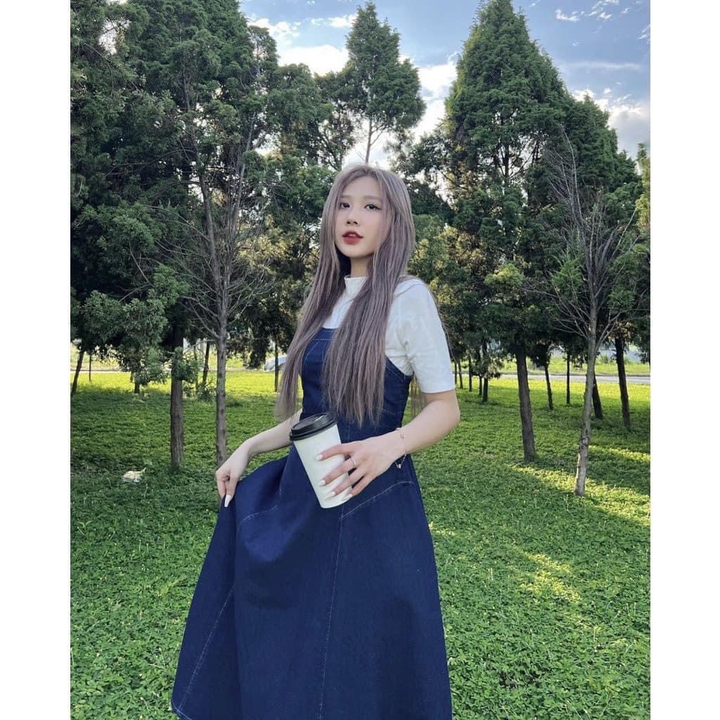 VÁY YẾM JEAN DENIM VIỀN CHỈ CHUN LƯNG DÁNG XÒE DÀI SIÊU XINH HÀN QUỐC