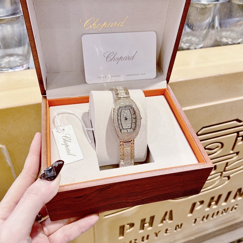 Đồng Hồ Nữ Chopard Geneve 925 Đính Full Đá 3 Kim siz 20 X 35mm