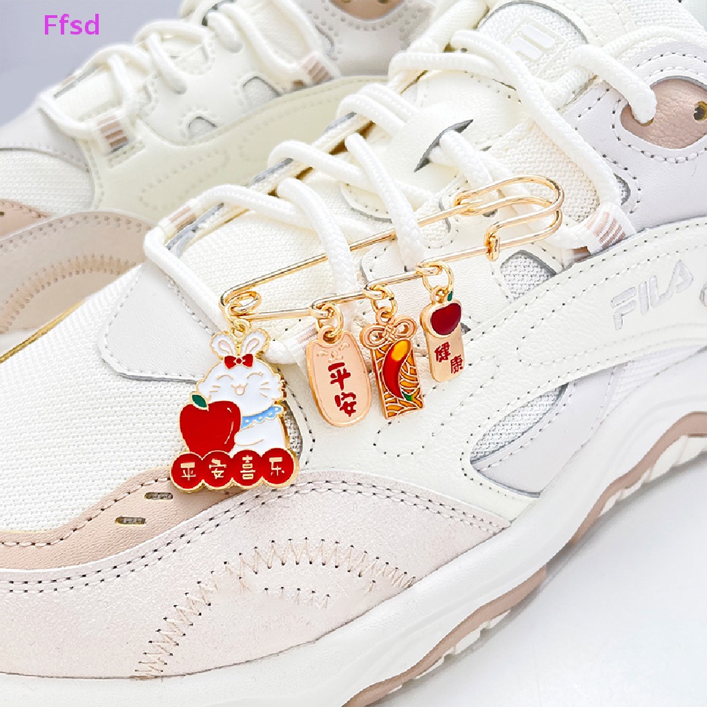 {Ffsd} Ghim Cài Túi Xách Hình Thỏ May Mắn Hoạt Hình Dễ Thương An Toàn Làm Quà Tặng Trang Sức Cho Bé / Phụ Nữ / Bé