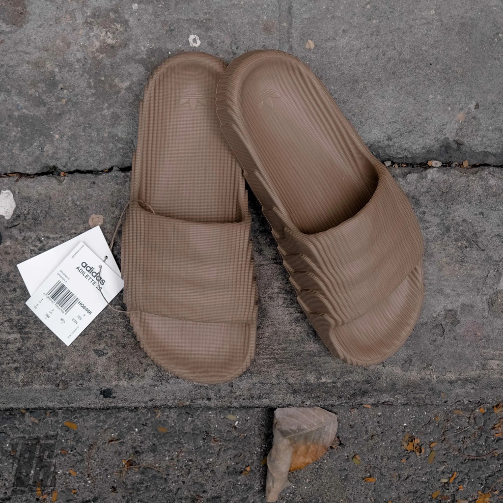 Dép quai ngang Adidas Adilette 23 'Brown Cardboard'  | PiuPiu Authentic