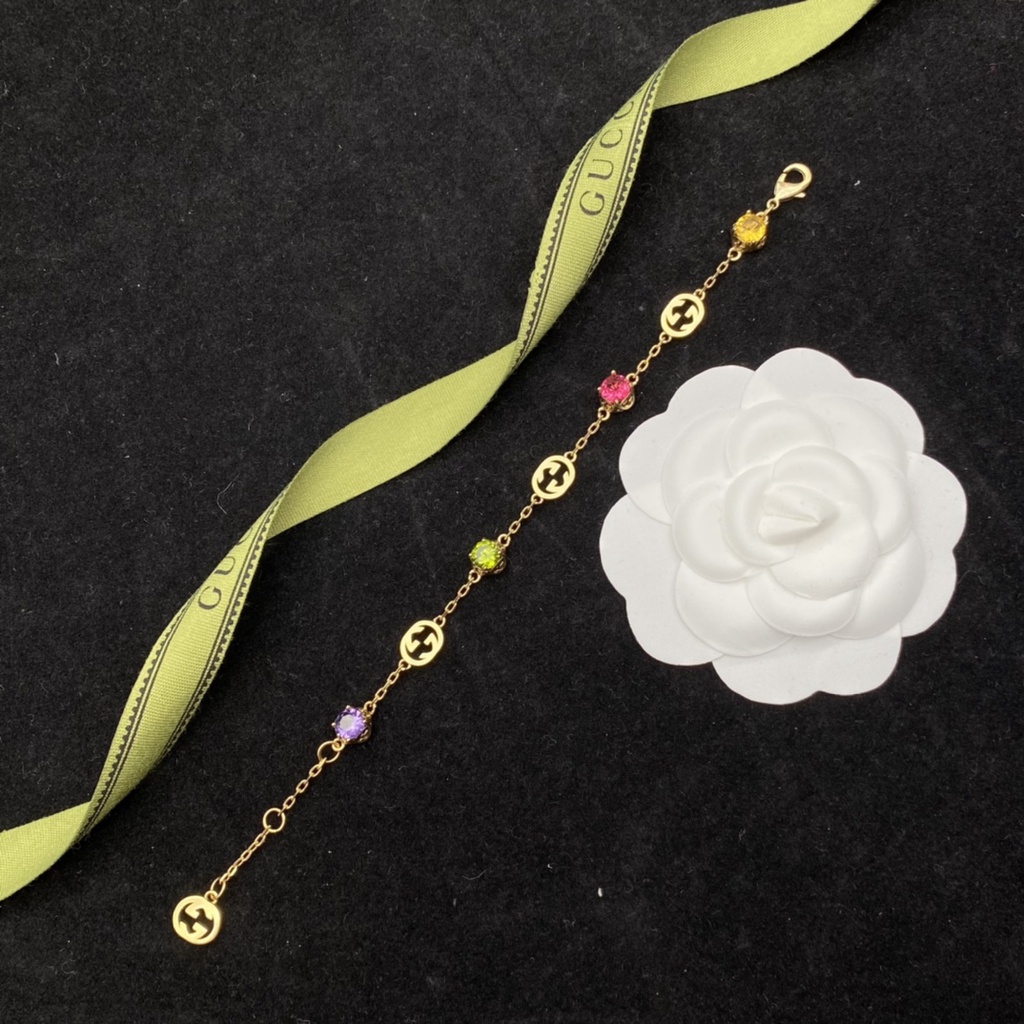 Gucci Bộ Trang Sức Nhẫn / Bông Tai / Vòng Tay Thanh Lịch Cho Nam Và Nữ