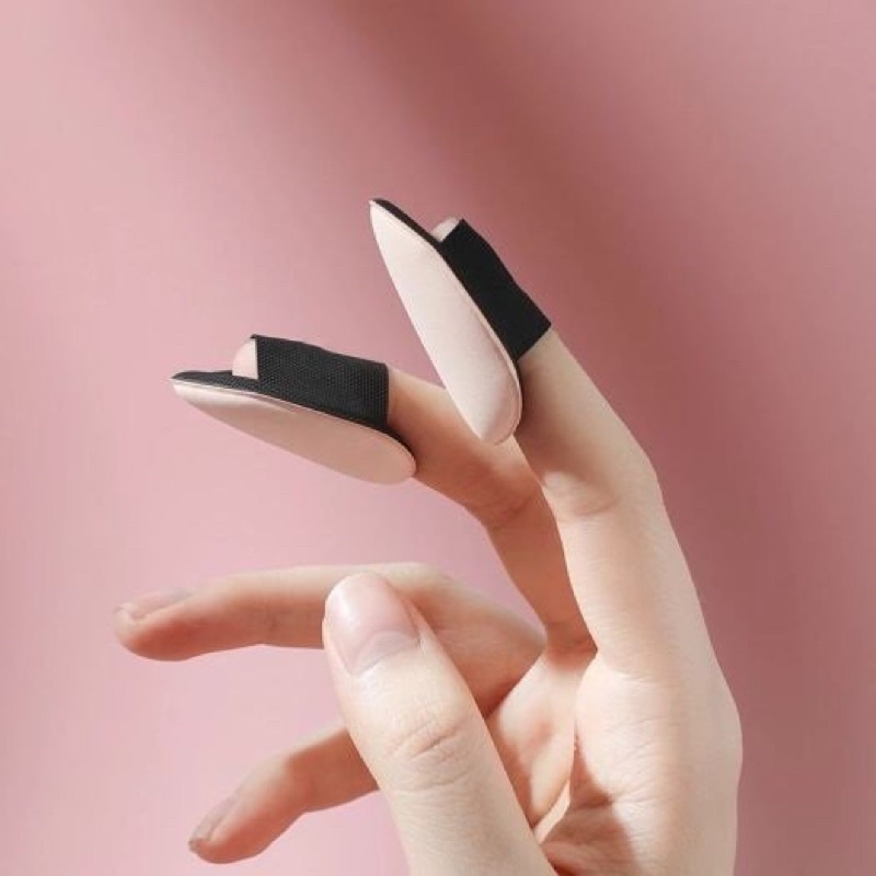 Mút trang điểm mini đeo ngón tay