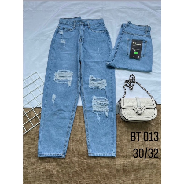 Baggy Jeans Loan Màu Rách Nhiều