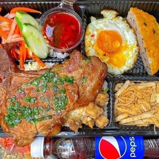 Sườn cốt lết ướp vị cơm tấm (500gr) (Ship hỏa tốc HCM)