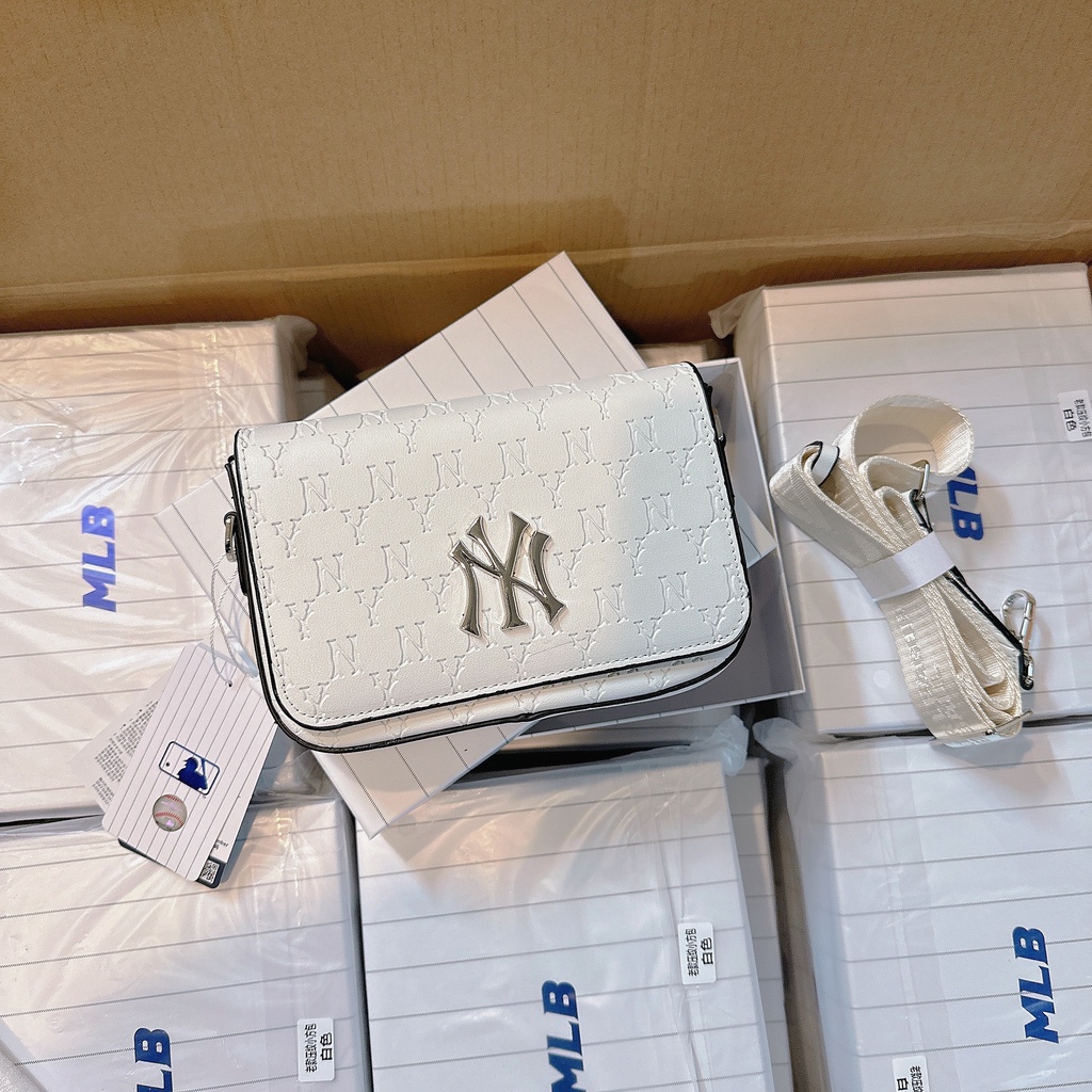Túi Đeo Chéo MLB NY Nam Nữ Thời Trang Hàn Quốc Size 20 Hàng Loại 1 Audrey_tuistore