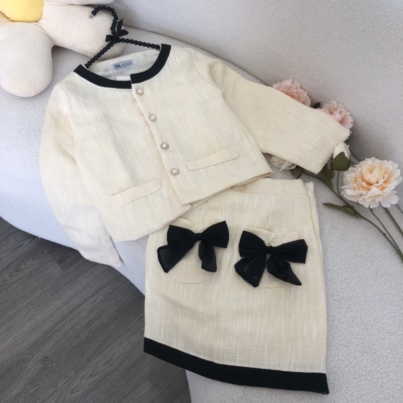 Set Dạ Tweed Viền Đen Kèm Nơ Ngực Tay Dài Chân Váy Chữ A Màu Trắng Tiểu Thư Sang Chảnh Bánh Bèo