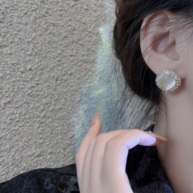 Bông tai nữ chuôi bạc S925 hình vuông đính đá phong cách Vintage sang trọng