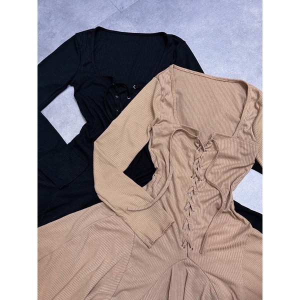 ĐẦM TAY DÀI ĐAN DÂY NGỰC XẾP LI DÁNG XOÈ NGẮN