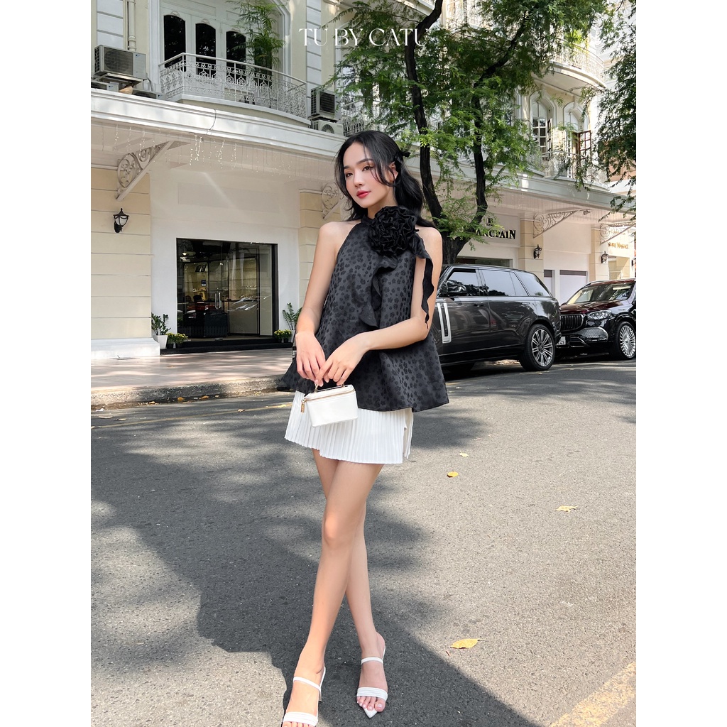 TUBYCATU | Áo kiểu black rose top