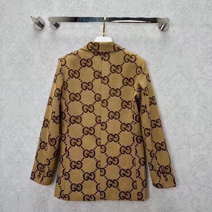 Áo khoác/ quần short GUCCI 4FVM họa tiết chữ cái toàn bộ phong cách retro Anh thời trang mùa xuân với 3 tiêu chuẩn