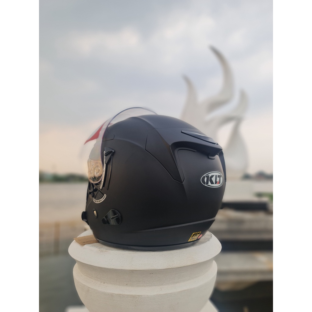 Mũ bảo hiểm 3/4 KLT màu đen nhám 2 kính