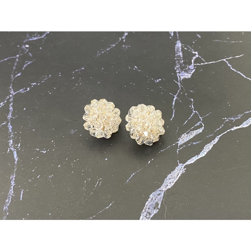 Bông tai hãng hình con ong đủ 3 màu freesize thời trang dễ đeo