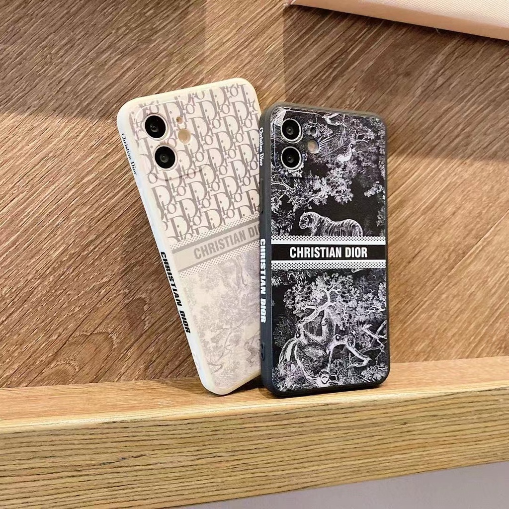 Ốp lưng Realme 5 5i 5S 6i U1 2 Pro C2 2 5 Pro 6 Pro 6 Realme 6S C11 2020 C15 C12 C25 C25S 7 4G 7i C17 X7 8 4G 8 Pro 7 5G Vỏ điện thoại bằng silicon kiểu châu Âu và châu Âu 90 °