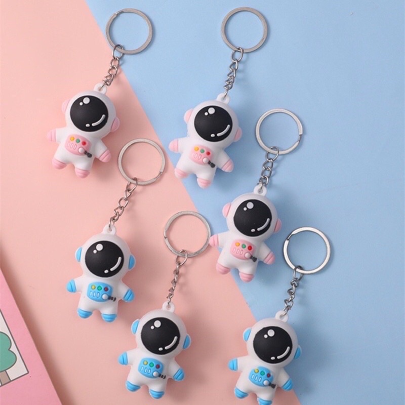 Móc Khoá Phi Hành Gia Hot Trend Móc Treo Chìa Khoá Silicon Hoạt Hình - Phụ Kiện Balo Túi Xách - Bánh Mì Store