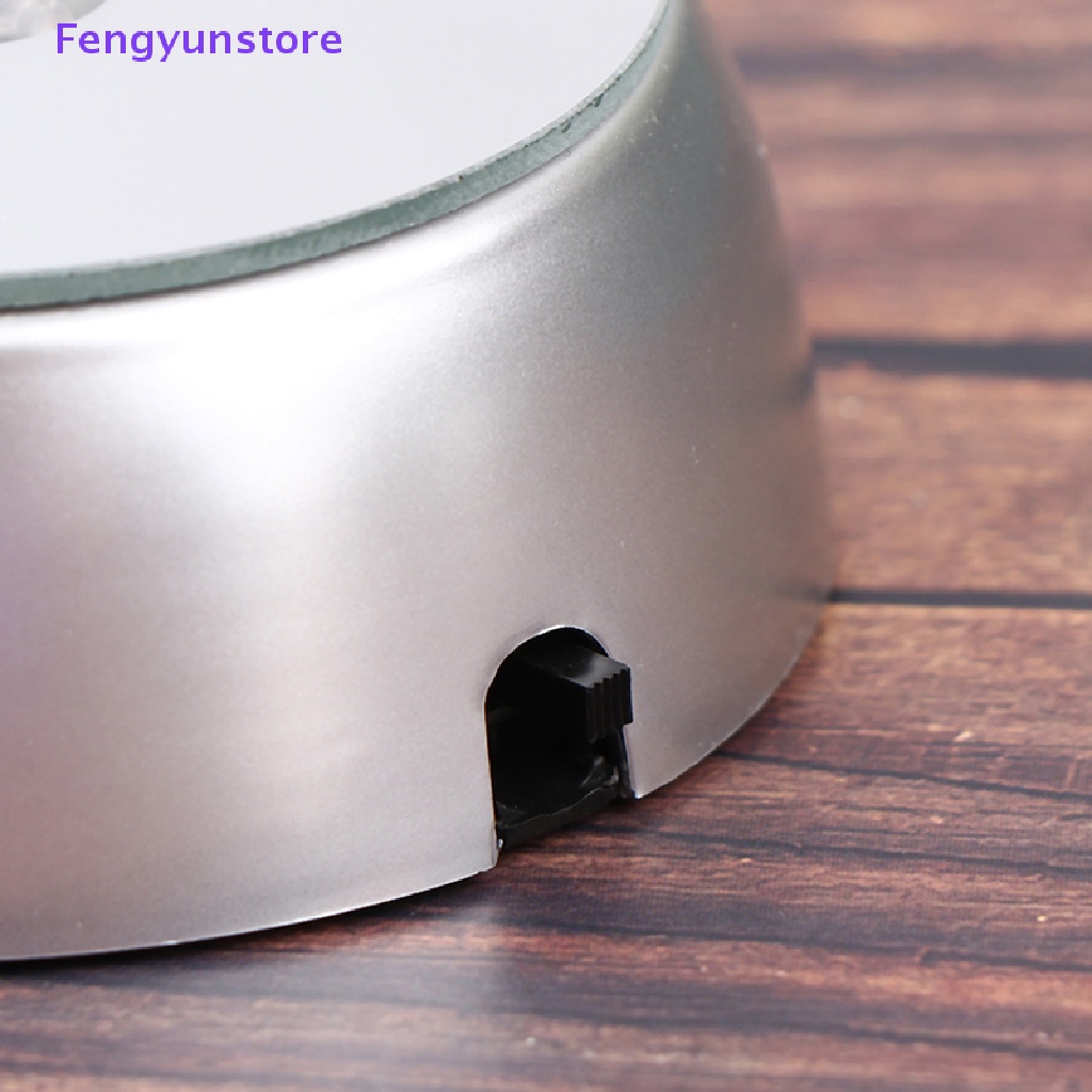 1 Đế Tròn Bằng Thủy Tinh Trong Suốt Có Đèn Led Phát Sáng Để Trưng Bày