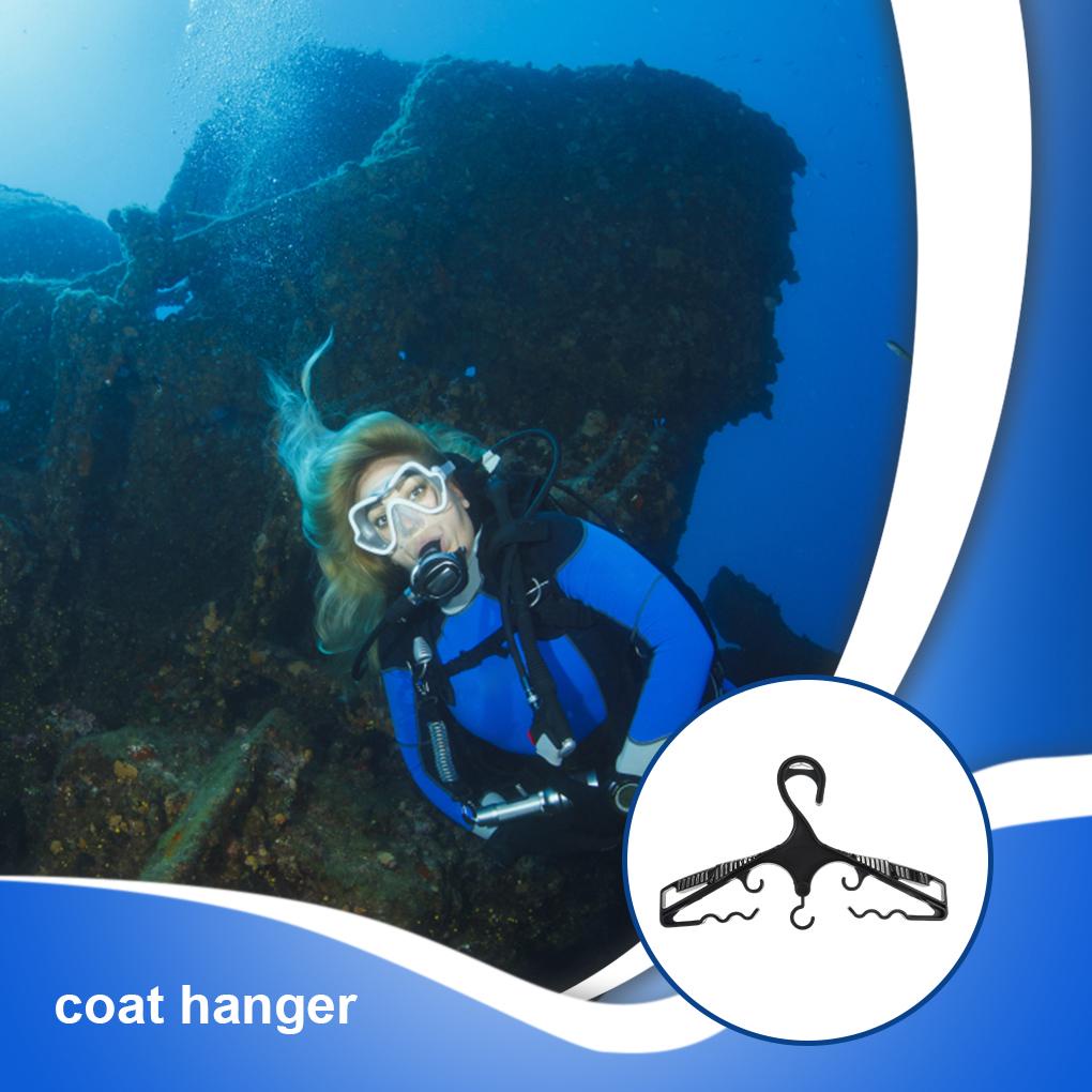 (runbu) Móc Treo Quần Áo Bằng Nhựa Màu Đen Thương Hiệu Mới Chịu Tải Nặng Dùng Ngoài Trời Không Cần Khoan Lỗ Thông Dụng