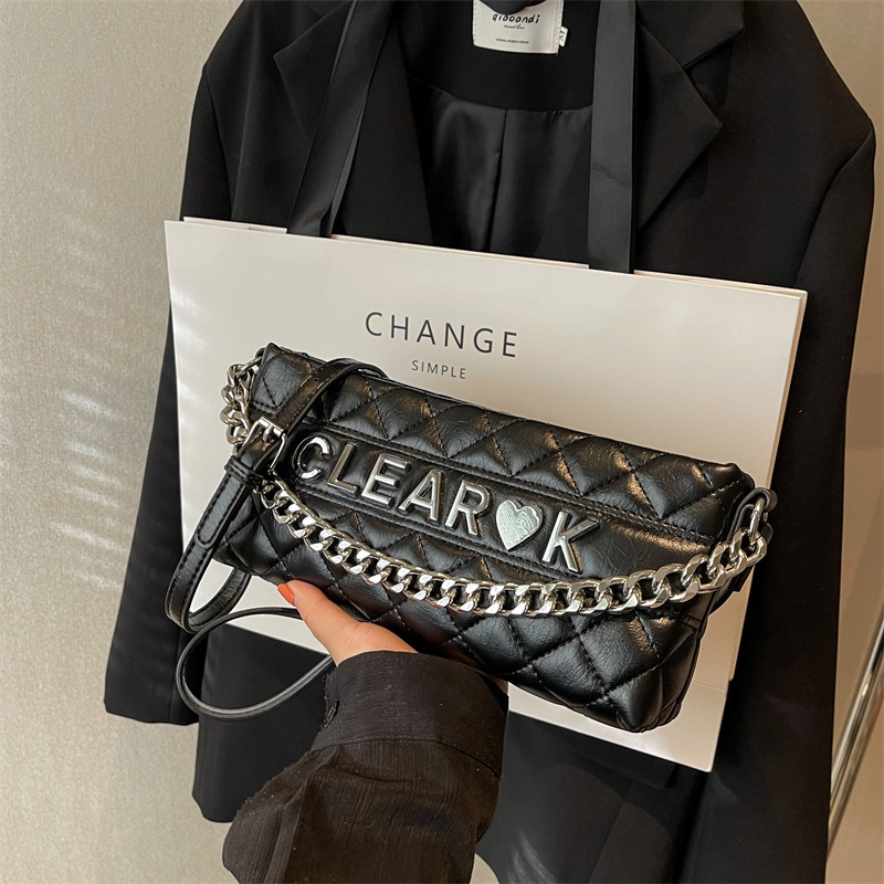 Túi Đeo Chéo Thêu Họa Tiết Đường Kẻ Đính Đá Mẫu Mới 2023 Thời Trang Cho Nữ