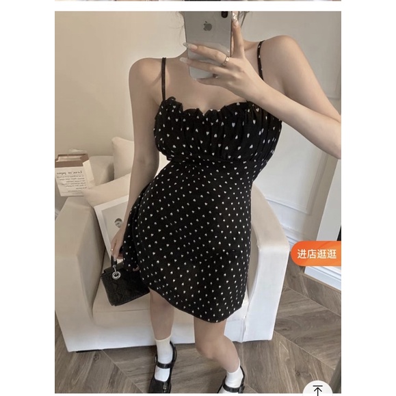 Đầm dây chấm bi cúp ngực ngắn cực xinh