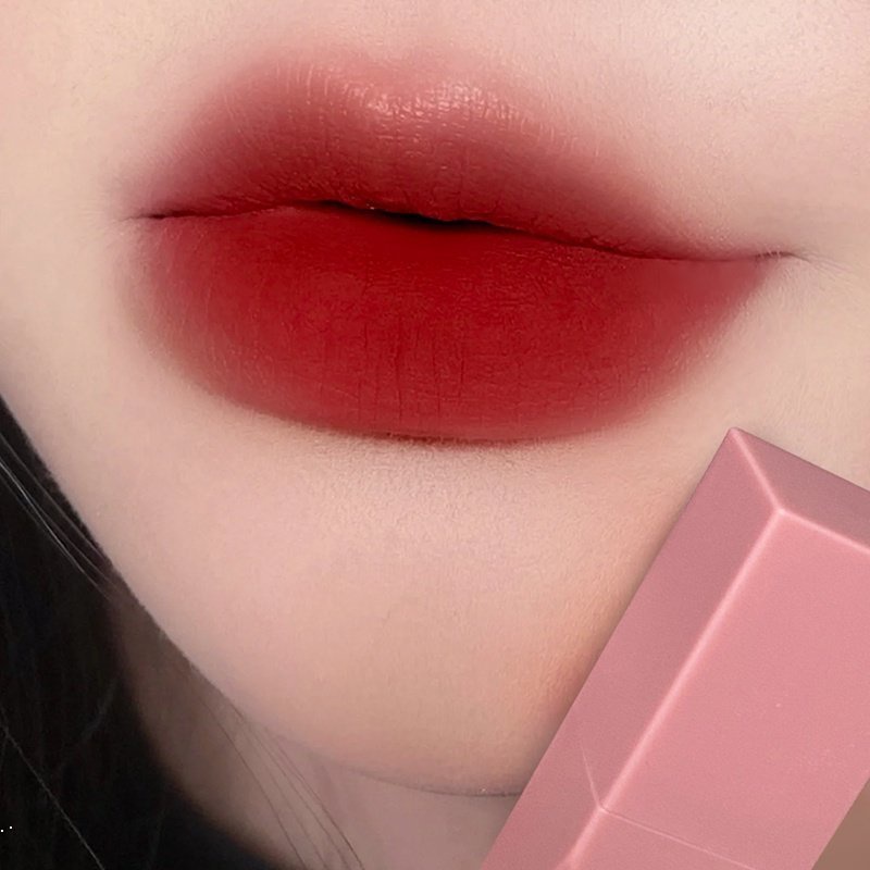 Son Môi Màu Hồng Mịn Như Nhung Tự Nhiên Không Dễ Phai Kháng Nước