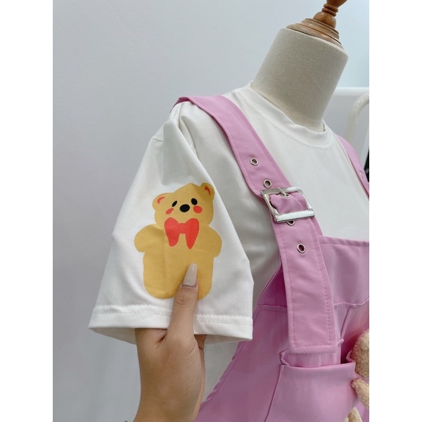 [ 𝐅𝐑𝐄𝐄 𝐒𝐇𝐈𝐏 ] Sét yếm gấu  Áo cotton. In 2 bên tay áo  Yếm chất kaki 2 da QC, có đai bấm oze điều chỉnh tuỳ ý