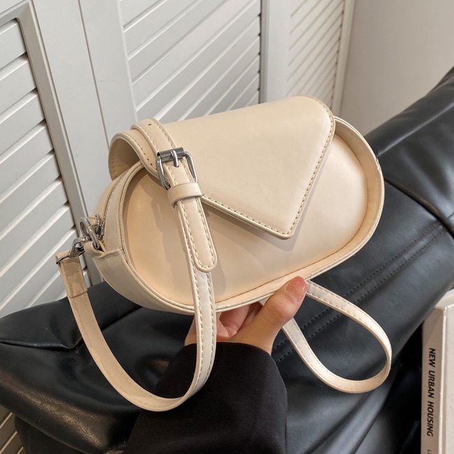 Túi Đeo Chéo Phong Cách Mới 2023 Dễ Phối Đồ Thời Trang Xuân Hè Cho Nữ FT7349