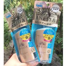 Kem chống nắng Anessa Perfect UV Sunscreen Skincare Milk SPF 50+ PA++ chính hãng Nhật Bản