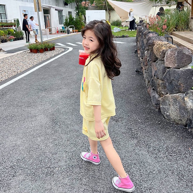 Set Áo Thun Tay Ngắn + Quần Short Họa Tiết Hoa Tulip Phong Cách Hàn Quốc Thời Trang Mùa Hè Mới 2023 Cho Bé Gái