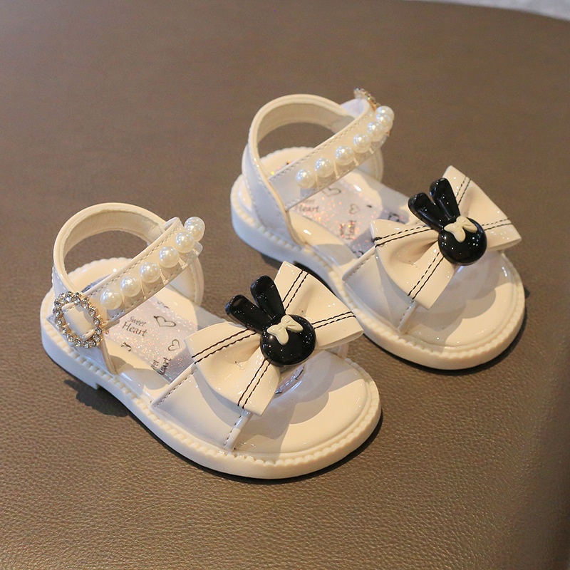 Sandal Cho Bé gái 0 - 4 Tuổi Đế Cao Su Da Bóng Hoạ Tiết Thỏ Phong Cách Thời Trang