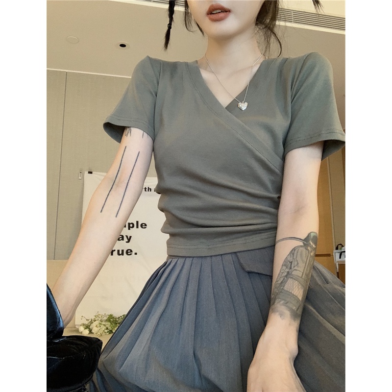 Áo Thun Nữ Ngắn Tay Cổ Chữ V Vạt Chéo Màu Trơn Mới