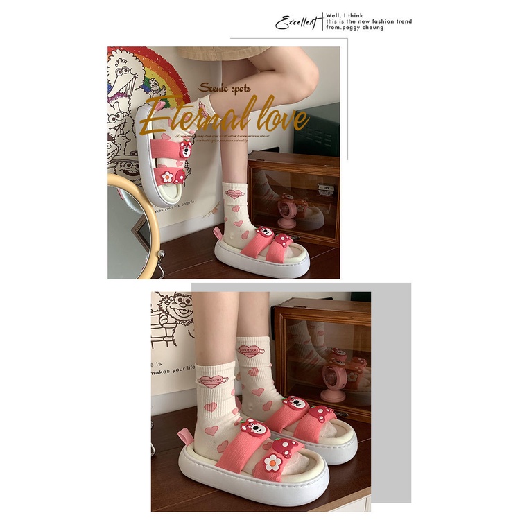 Dép Sandal Đế Mềm Dày Chống Trượt In Hình Gấu Dâu Tây Dễ Thương Thời Trang Mùa Hè Cho Nữ