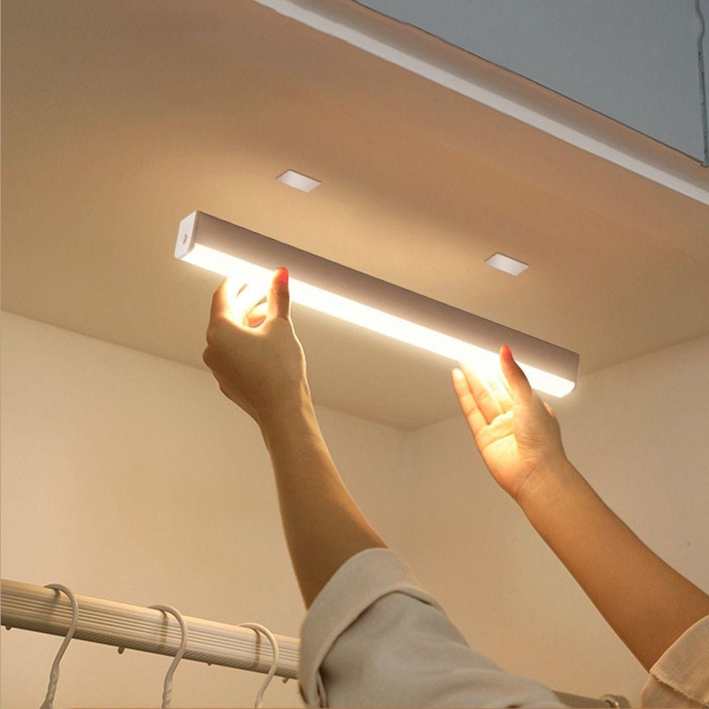 Đèn LED 3 Màu Có Thể Sạc Lại Dùng Cho Tủ Quần Áo