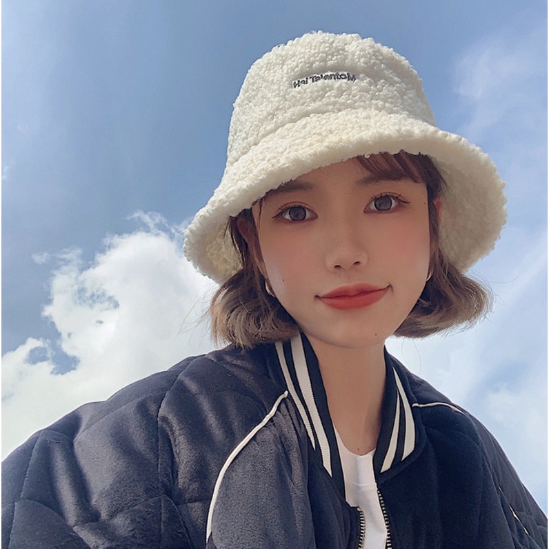 Mũ Tai Bèo Lông Cừu Ấm Áp In Chữ Dễ Thương Cho Nữ