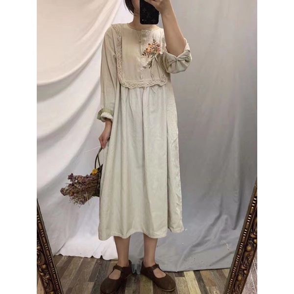 Váy NICOLE thêu hoa ngực