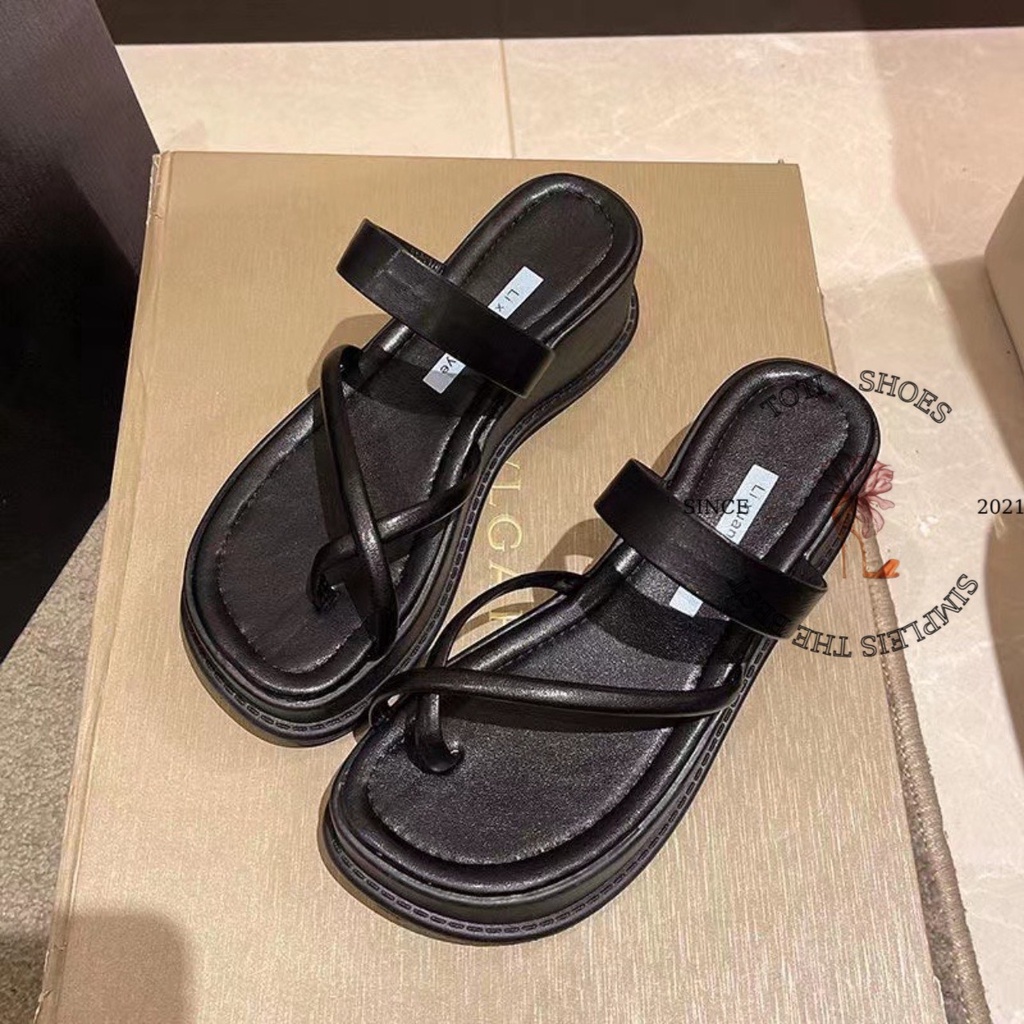 DÉP NỮ TOTIIE SHOES - DÉP BÁNH MÌ THỜI TRANG PHONG CÁCH HIỆN ĐẠI QUAI MẢNH ĐẾ BẰNG D2112140