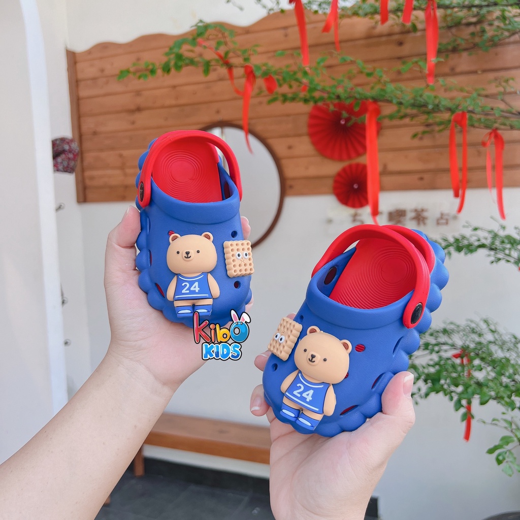 ￼Dép cho bé - sục cross cho bé trai bé gái hoạ tiết 3D đáng yêu SU2303