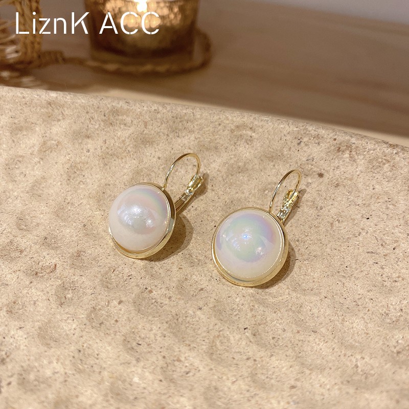 Khuyên Tai Đính Hạt Giả Ngọc Trai Nhã Nhặn