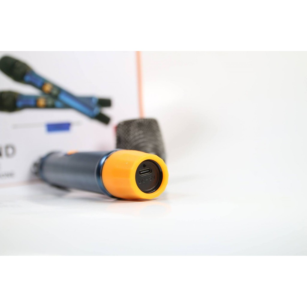 Micro Không Dây Karaoke Max 36 & Max 56, Pin Sạc, Mẫu Mới 2023, Màn Hình LED, Chống Hú Tốt, Hát Nhẹ, Sóng Mạnh