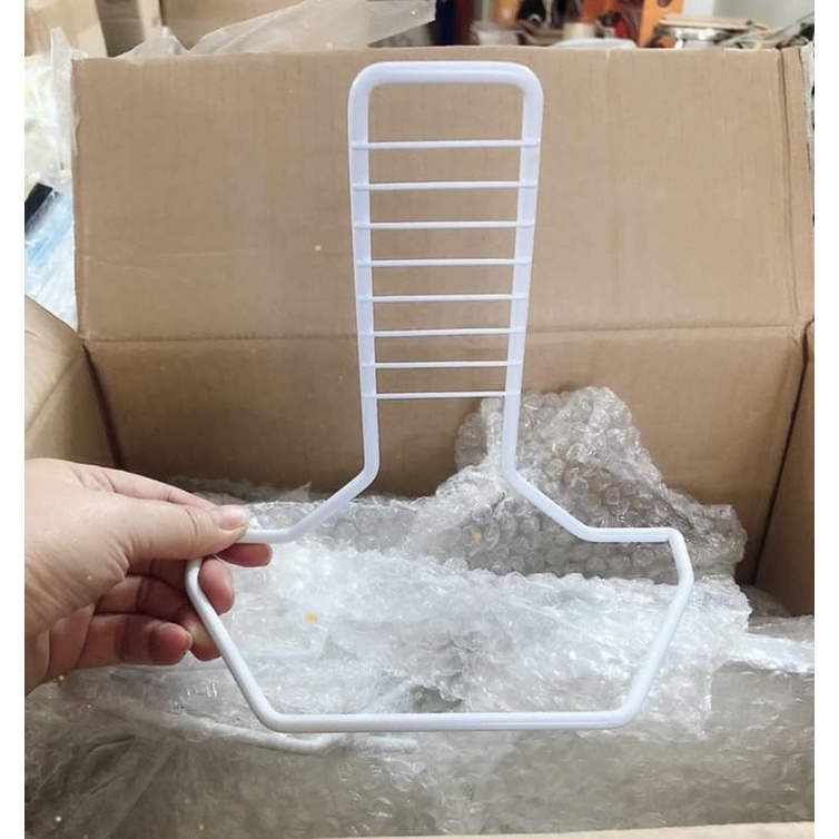 Đế sắt gắn wheel. Chân đế sắt gài wheel hamster