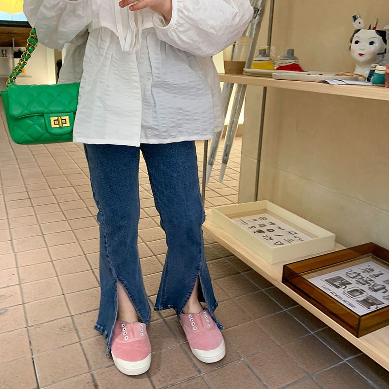 Quần Jean Ống Loe Xẻ Tà Thoải Mái Dễ Phối Đồ Phong Cách Hàn Quốc Dễ Thương Cho Bé Gái