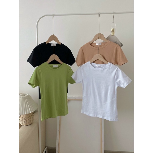 Áo thun trơn cổ tròn nhiều màu basic - dáng ôm