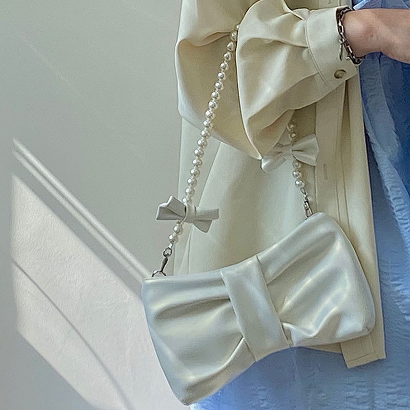 Túi Đeo Vai Một Bên Vai Cỡ Nhỏ Thiết Kế Hình Bướm Đính Ngọc Trai Thời Trang Mới 2023 Dành Cho Bạn Nữ