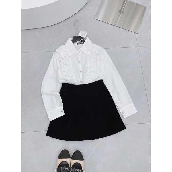 [ 𝐅𝐑𝐄𝐄 𝐒𝐇𝐈𝐏 ] Sét sơmi bèo xinh yêu  Áo chất thô lụa mềm đẹp, viền bèo dọc thân áo rất tiểu thư  Mix quần sooc
