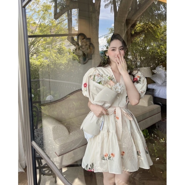 Đầm be tay bồng phong cách tiểu thư nhẹ nhàng hàng chou chou ạ