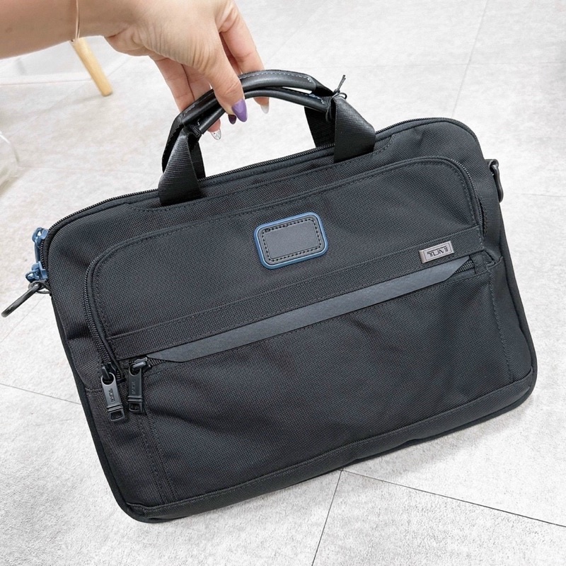 Cặp nam Tumi mang đi làm, đựng laptop
