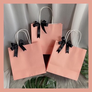 Túi giấy, hộp và nơ đựng sô cô la Valentine
