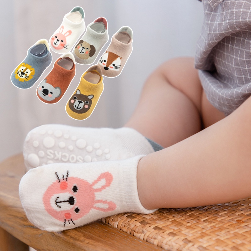 Vớ cotton Chống Trượt Họa Tiết Hoạt Hình Dễ Thương Cho Bé