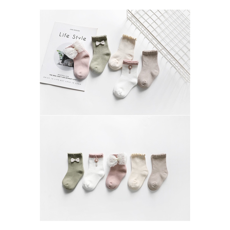 Tất Vớ Trẻ Em Set 5 Đôi Tất Xuất Hàn Vải Len Siêu Mịn Siêu Đẹp êm chân Cho Bé Từ 0 - 8 Tuổi Họa Tiết Đáng Yêu